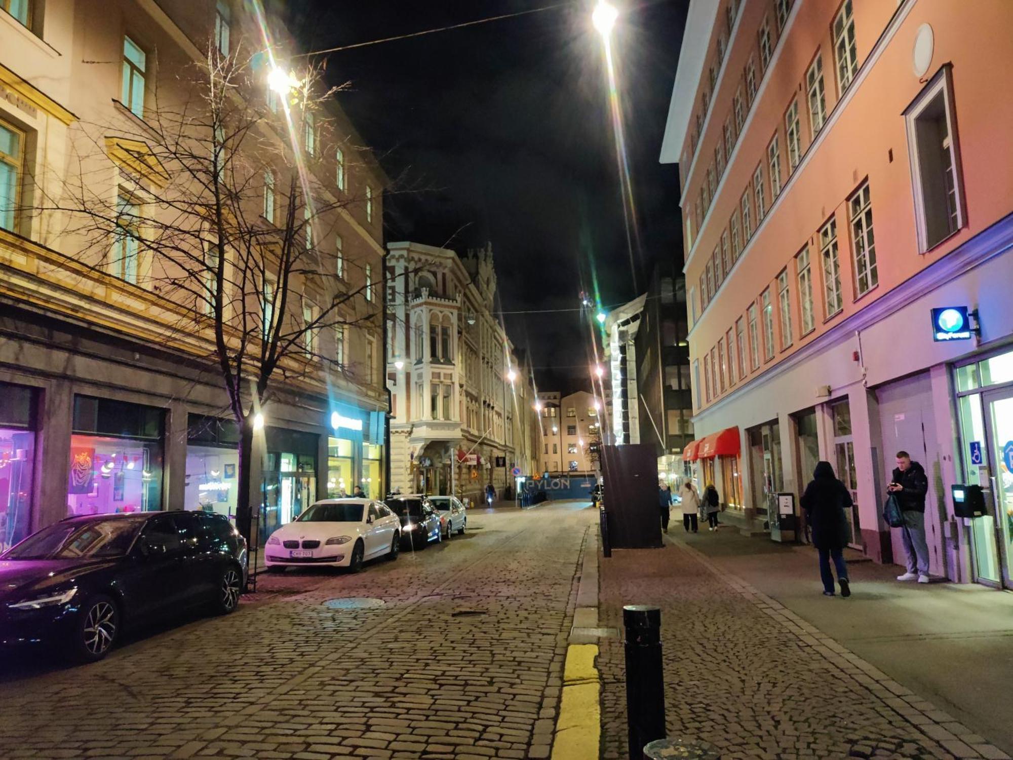 2 Steps From Railway Stationシ Leilighet *